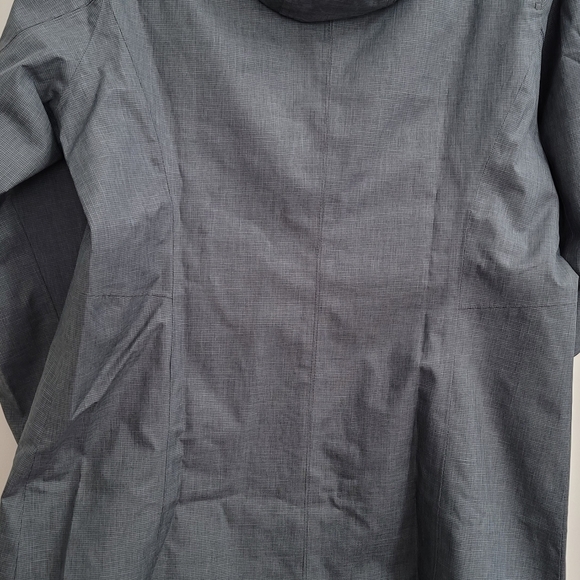 Eddie Bauer Rain Jacket - Picture 6 of 6